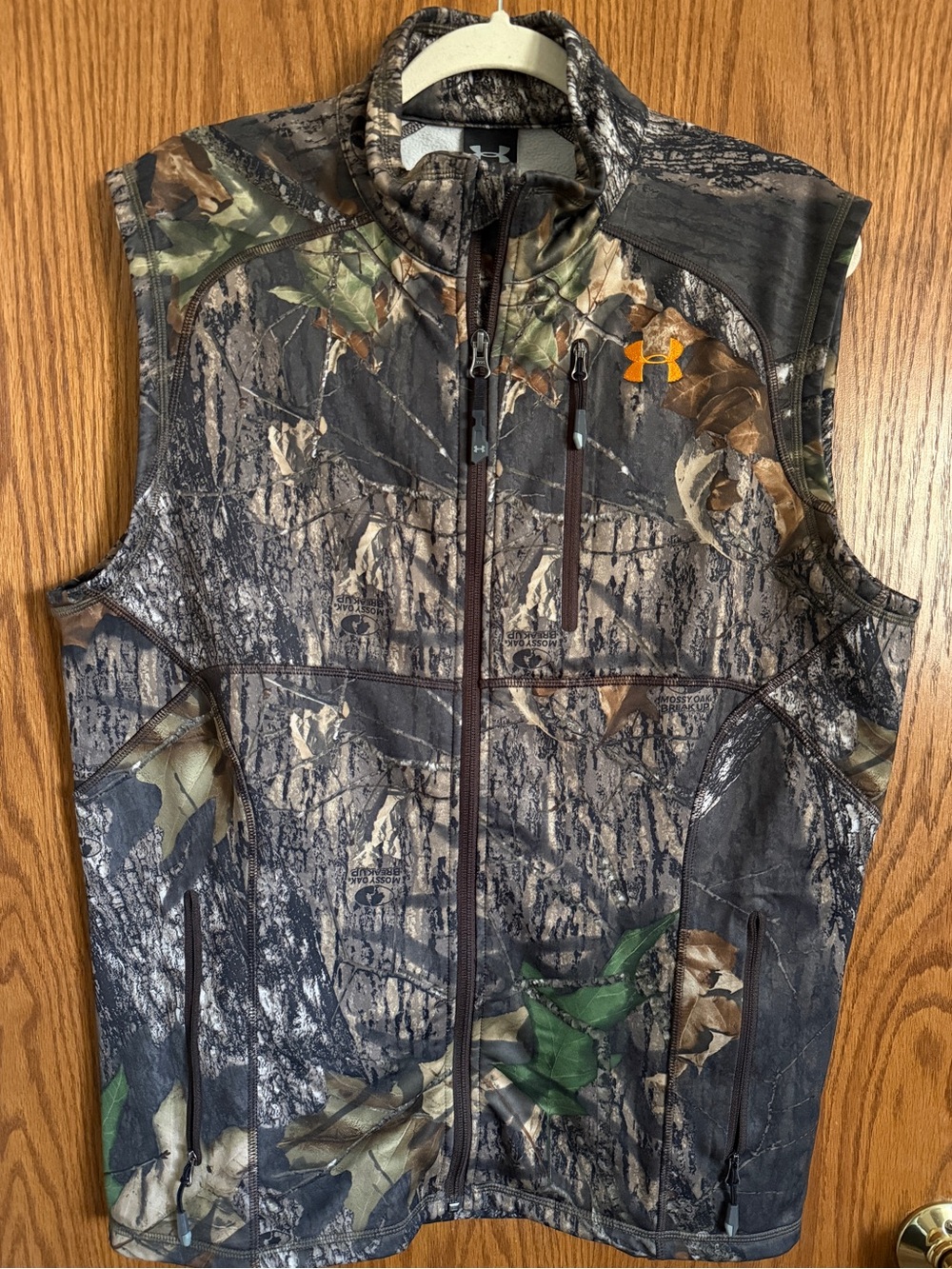 Under Armour Mossy Oak Break Up Vest Camouflage Camo Full Zip Logo Men's Size Lg